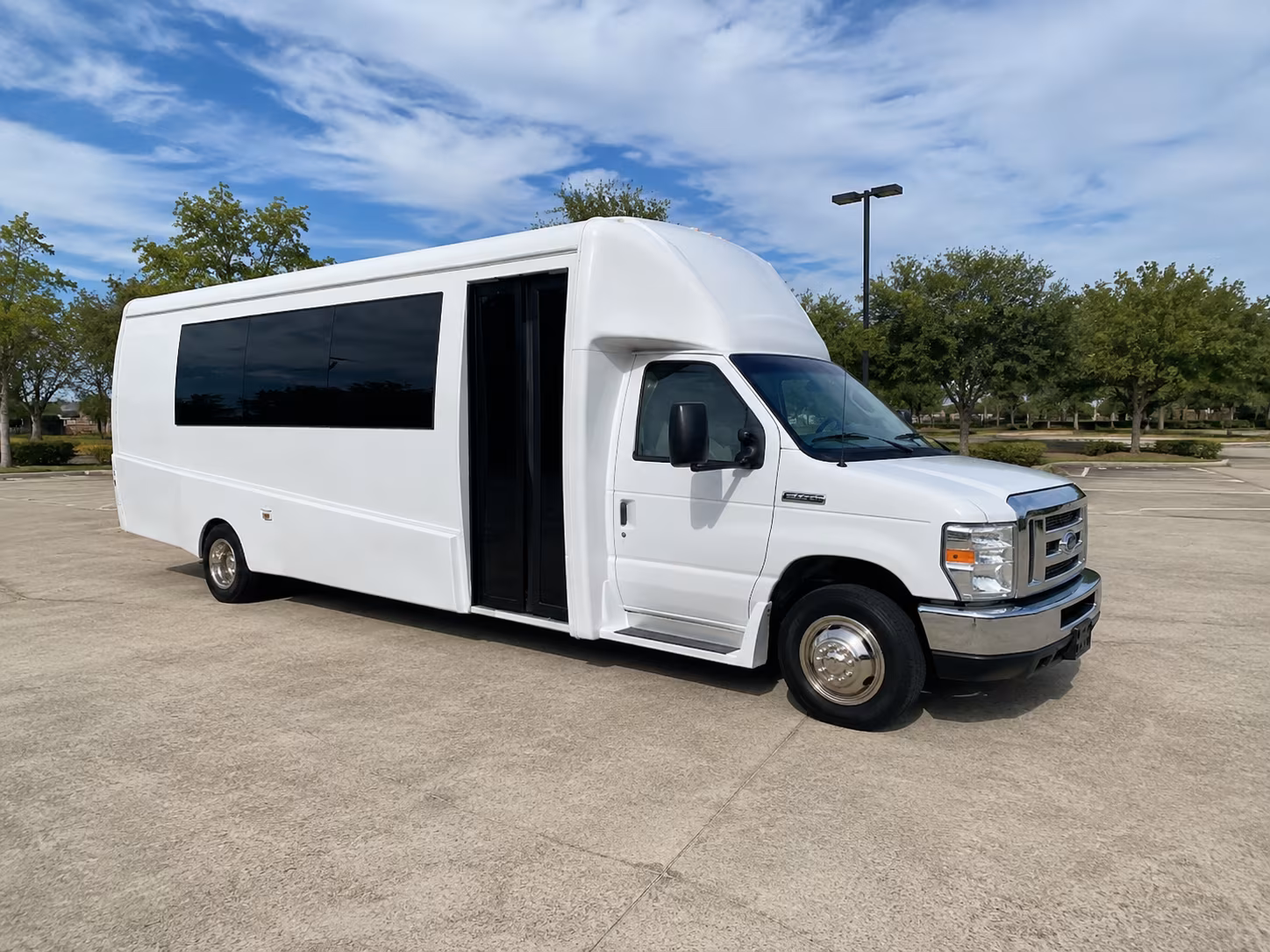 Houston Birthday, Sweet 16, & Quinceañera Party Bus Rentals