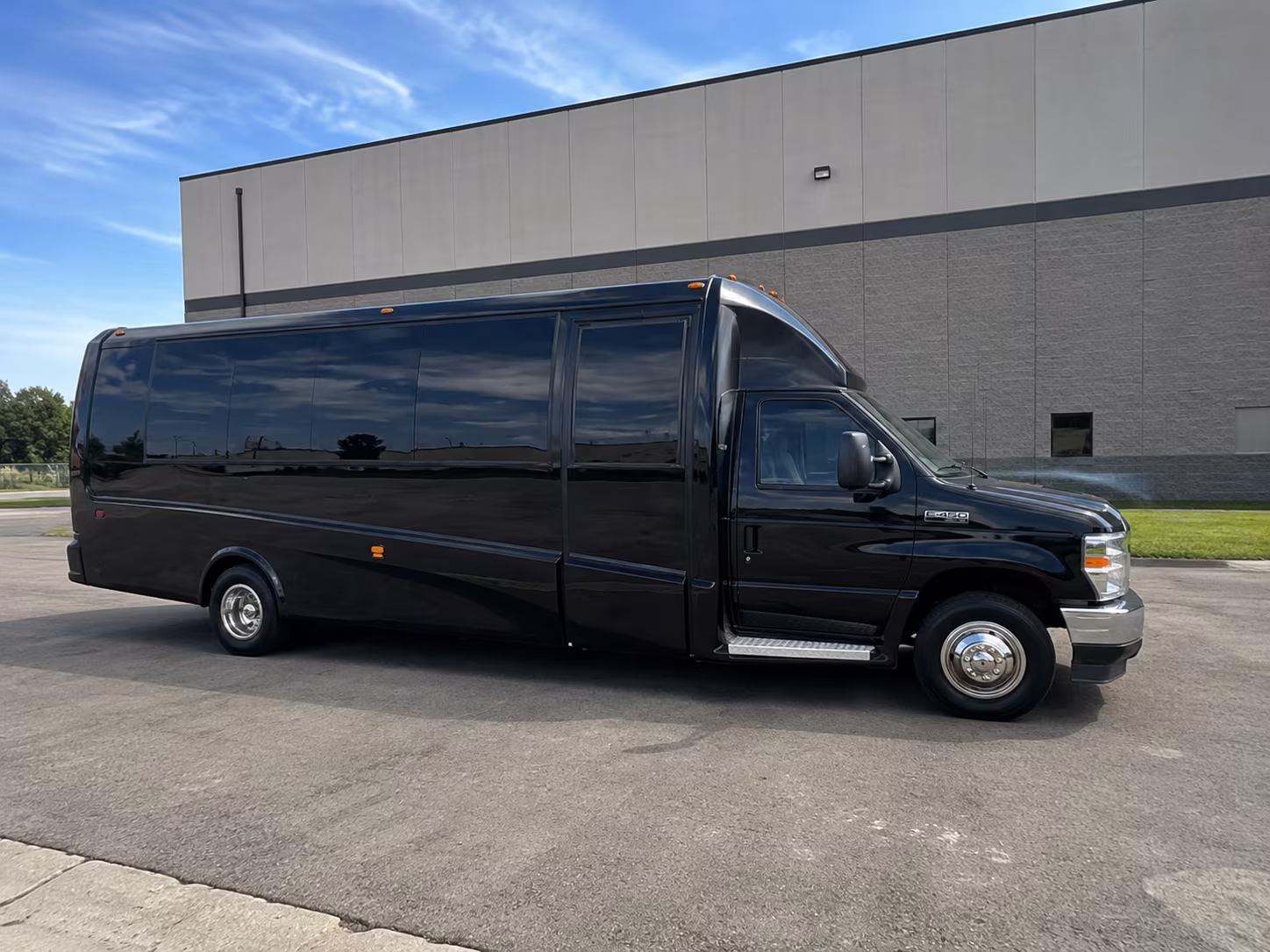Killeen Wedding Transportation & Shuttle Service